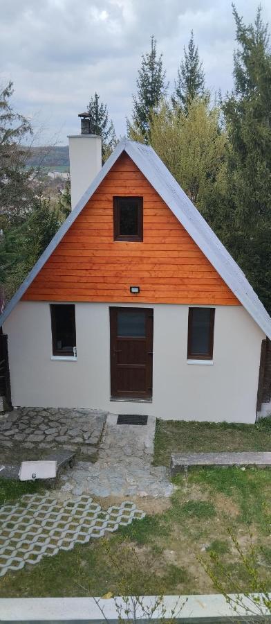 Chata V Moravskeho Krasu Jedovnice Exterior foto